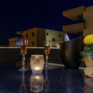 Bed & Breakfast White, Trogir